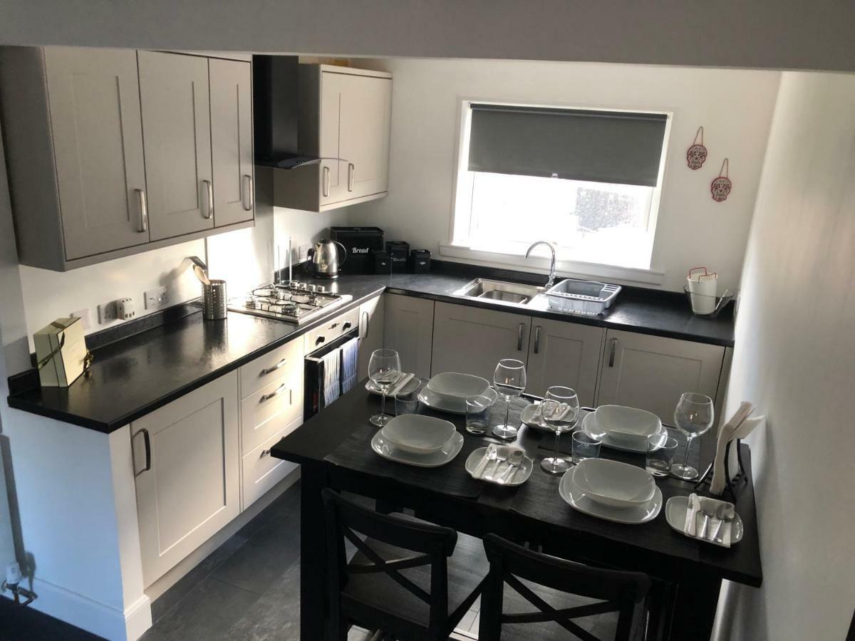 L&H Apartments Инвернес Екстериор снимка