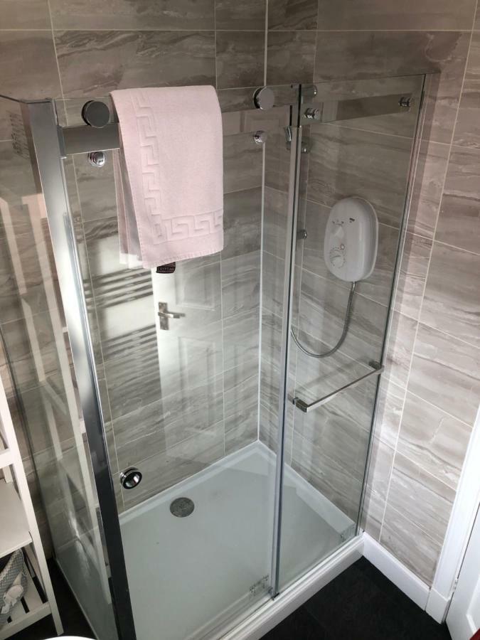 L&H Apartments Инвернес Екстериор снимка